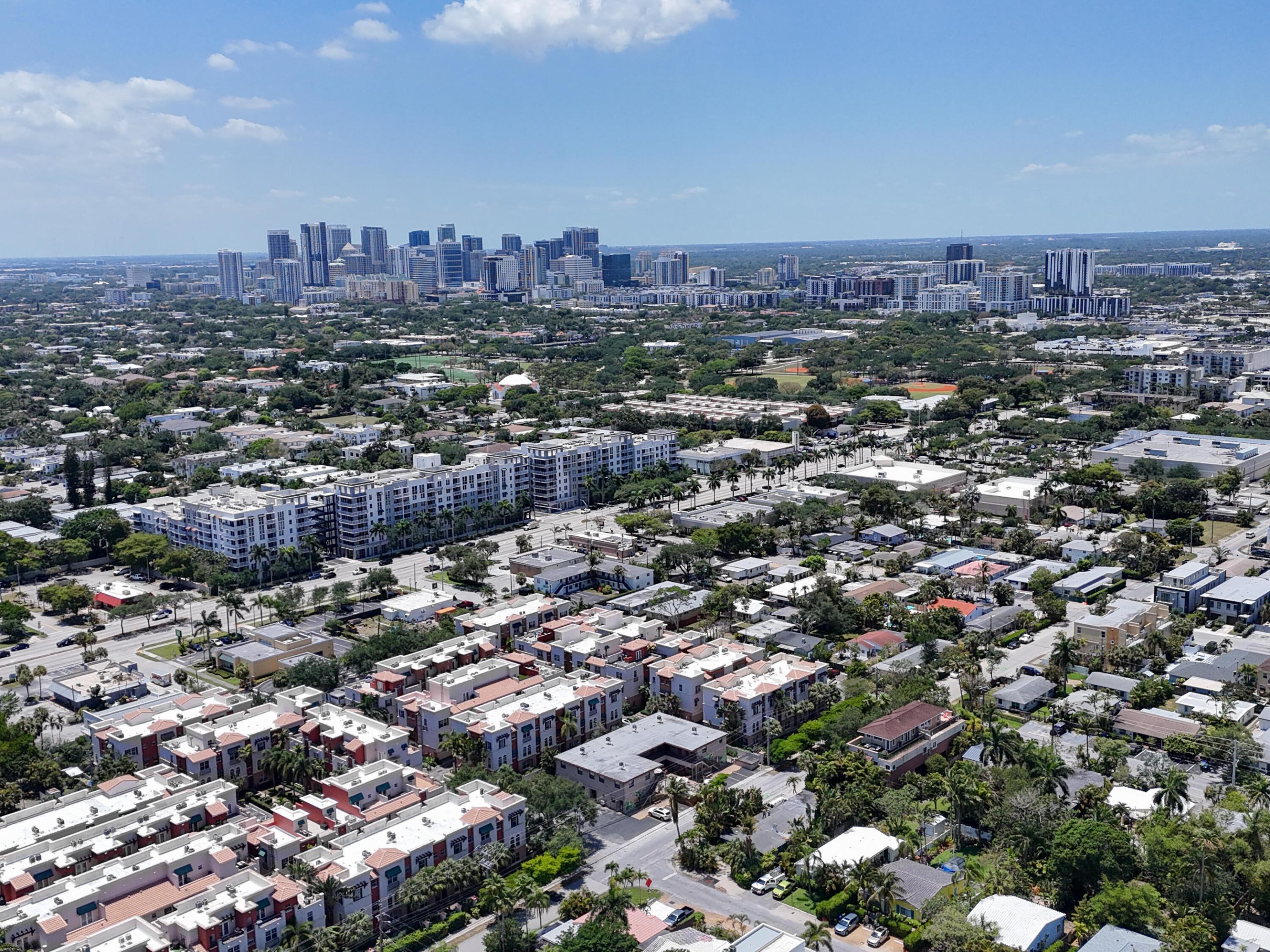 VILLA MEDICI CONDO - Residential