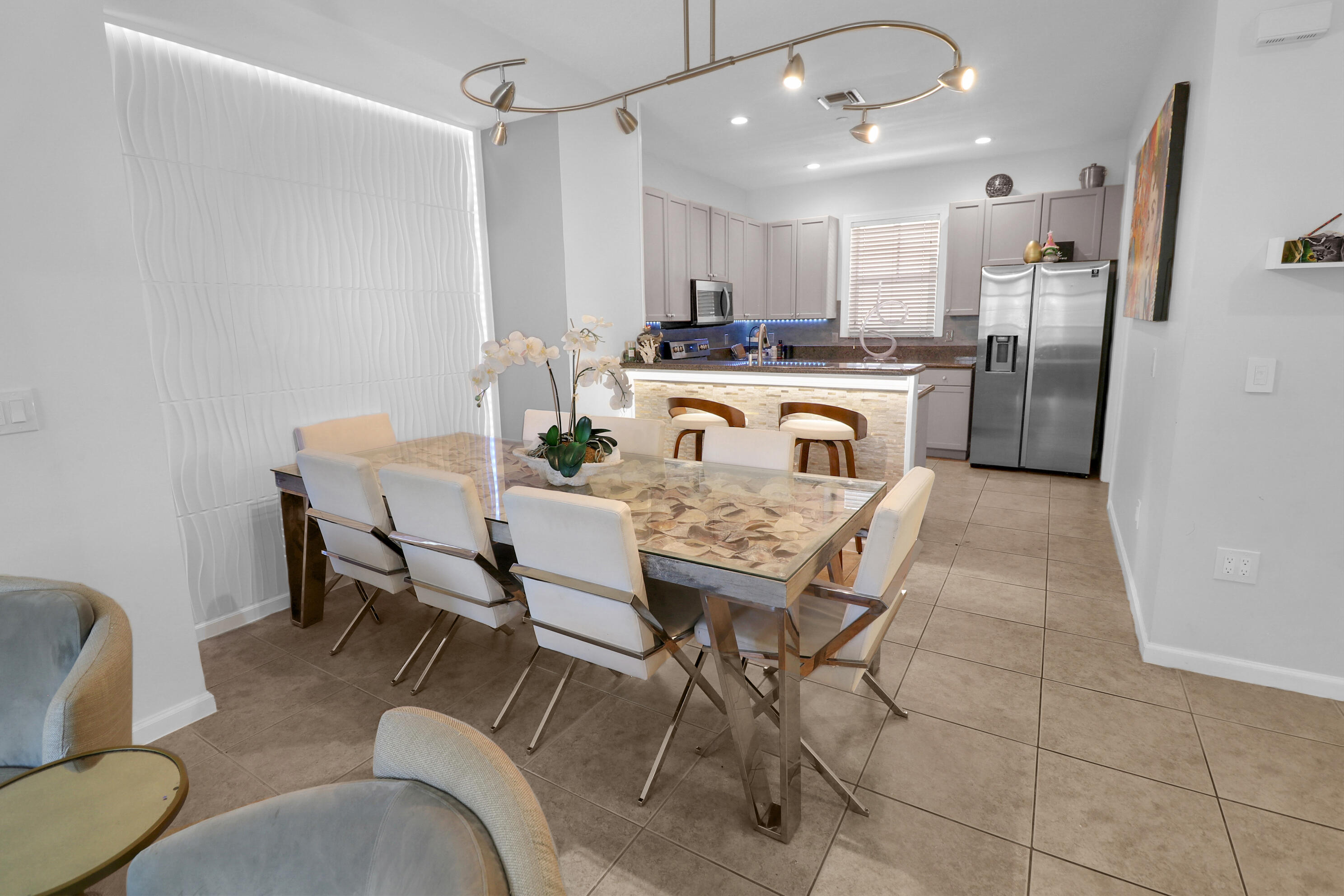 VILLA MEDICI CONDO - Residential