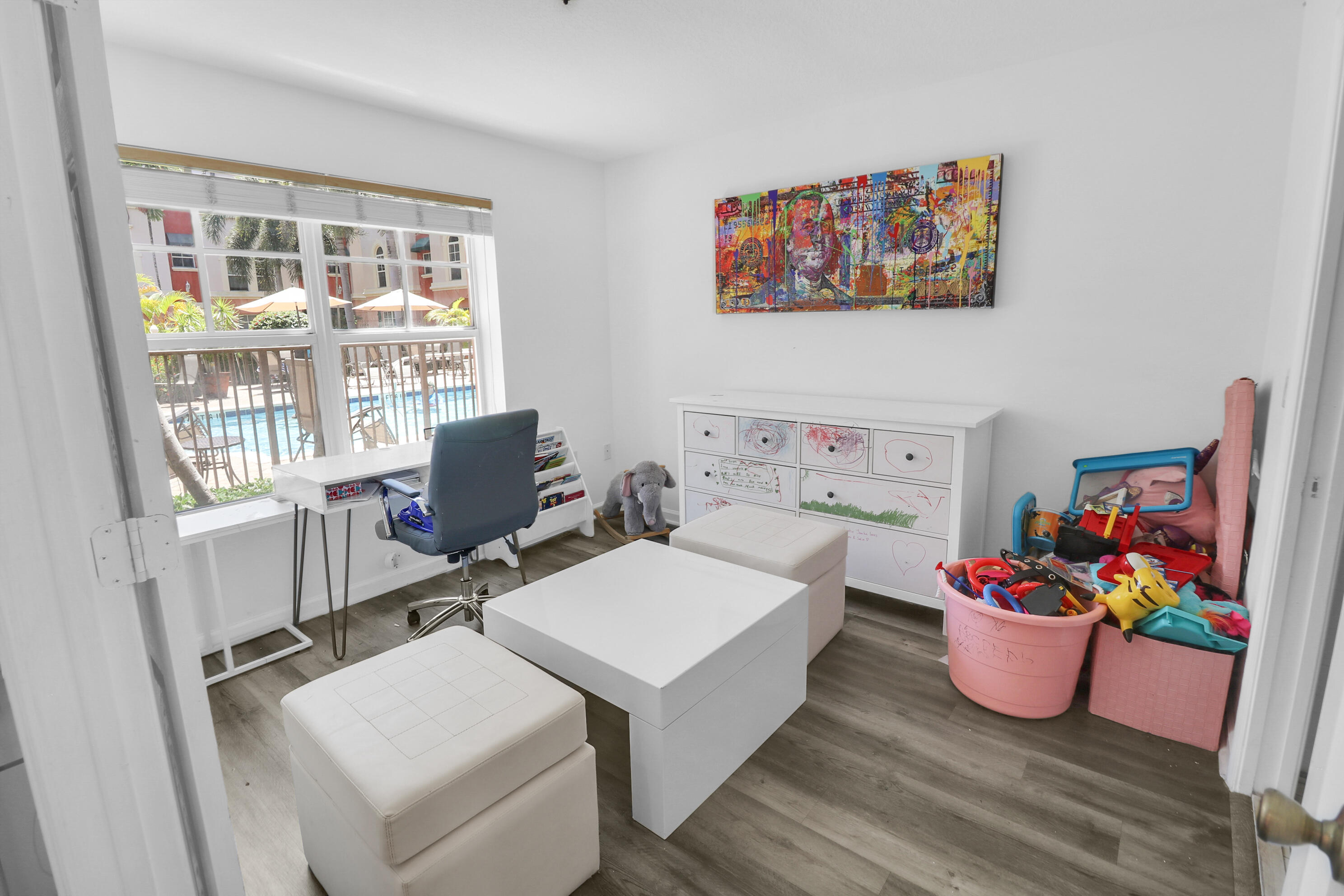 VILLA MEDICI CONDO - Residential