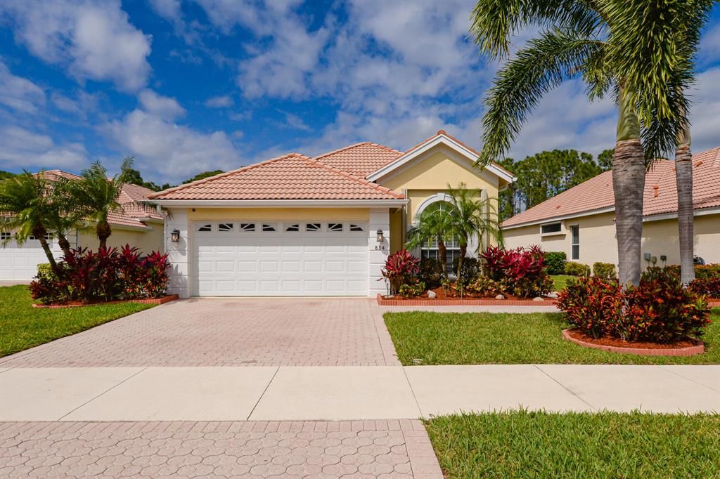 Photo of 834 SW Saint Andrews Cove, Port St Lucie, FL 34986 (MLS # R10875611)