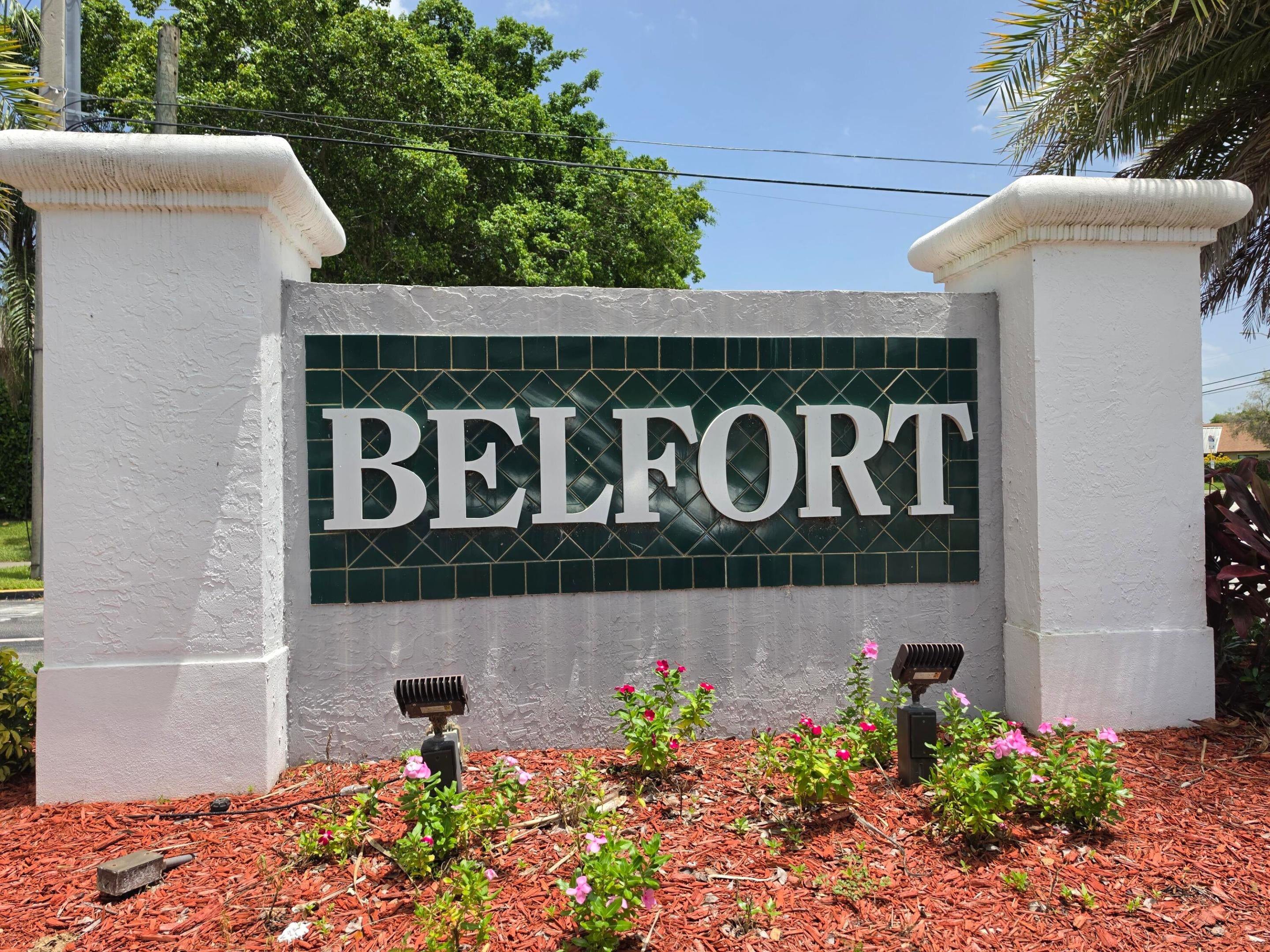 9895 N BELFORT Circle 110, Tamarac FL 33321