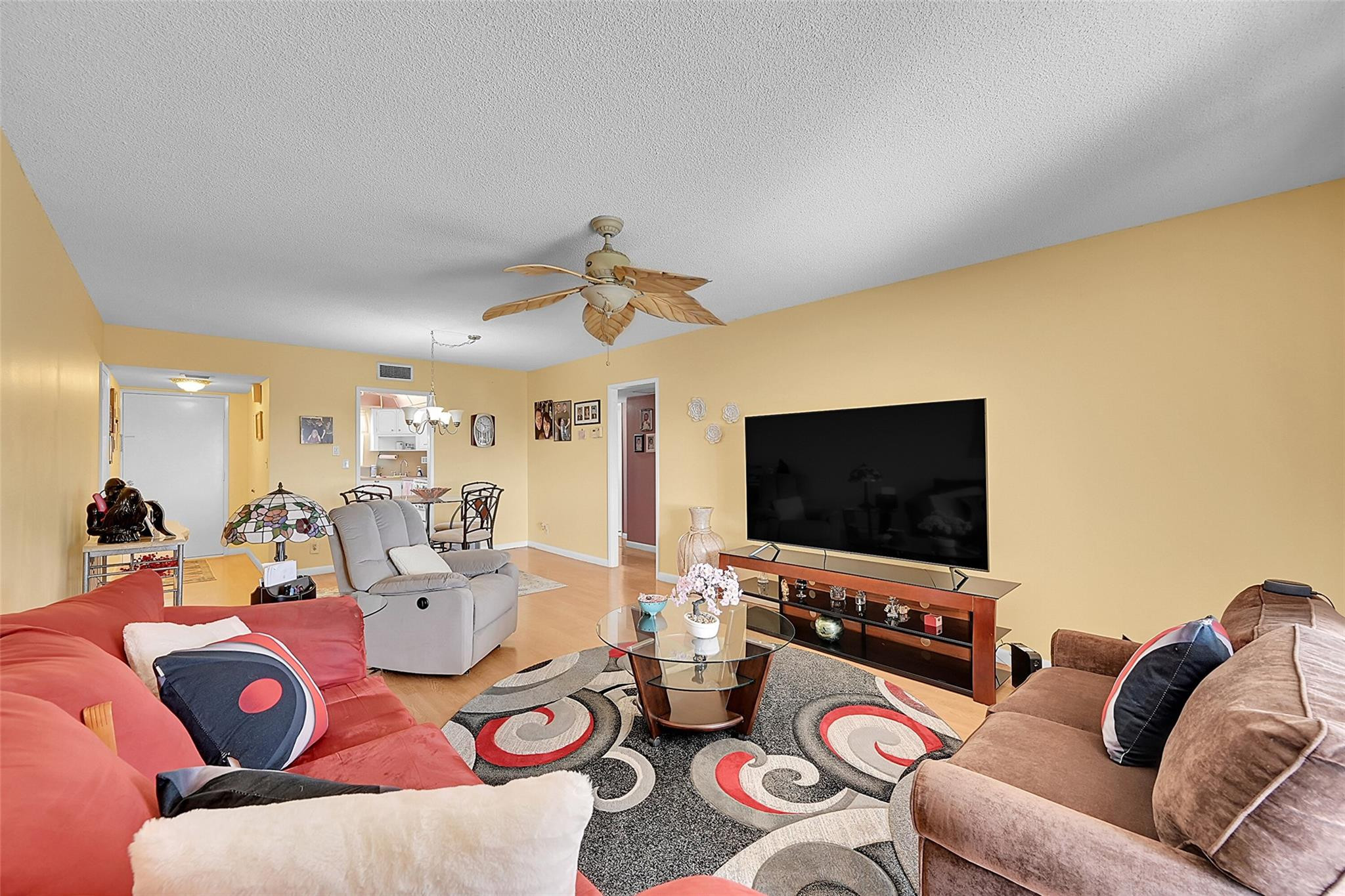 Briarwood Club Condo - Residential