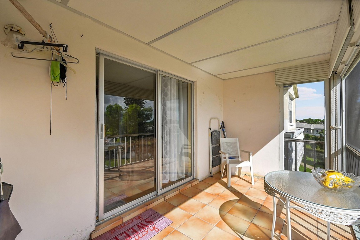 Briarwood Club Condo - Residential