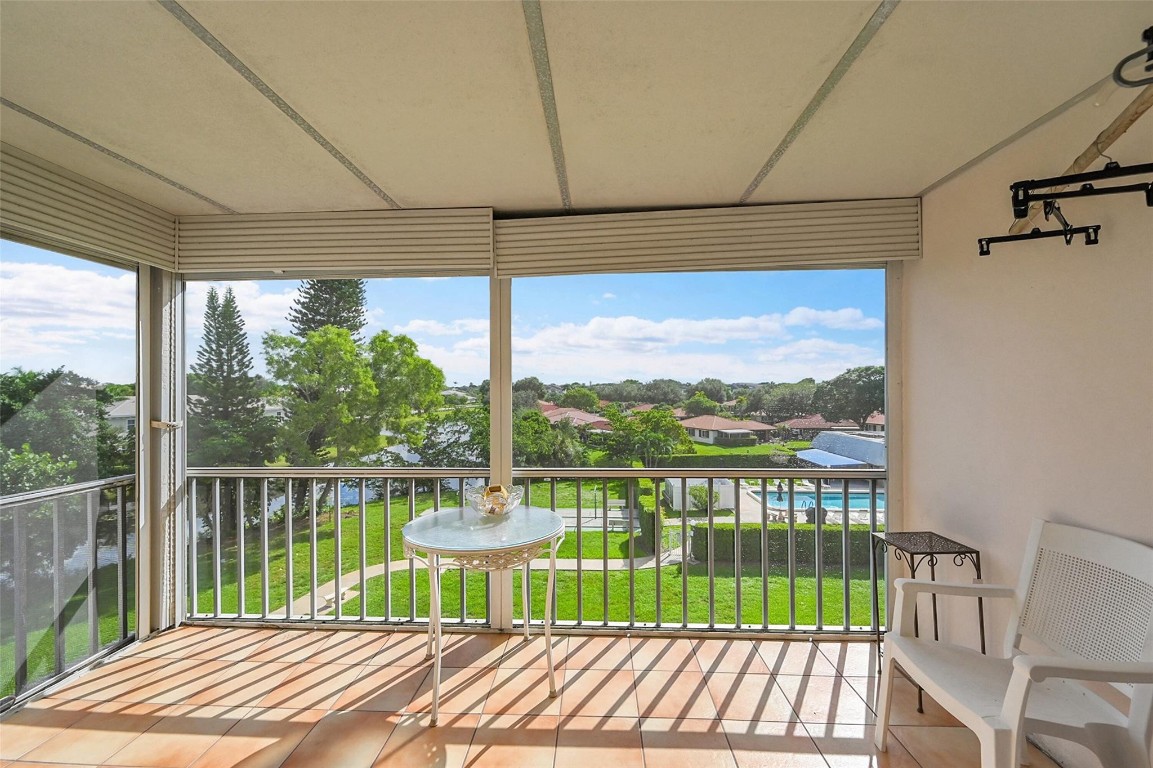 Briarwood Club Condo - Residential