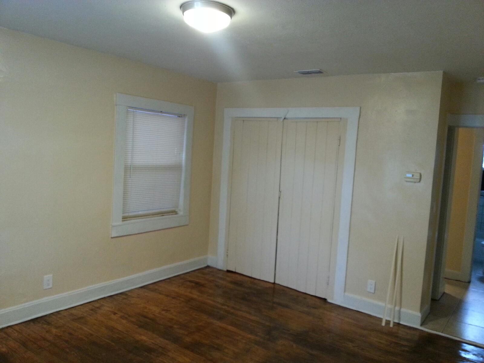 NORTH PALM BCH 1 - Residential Lease