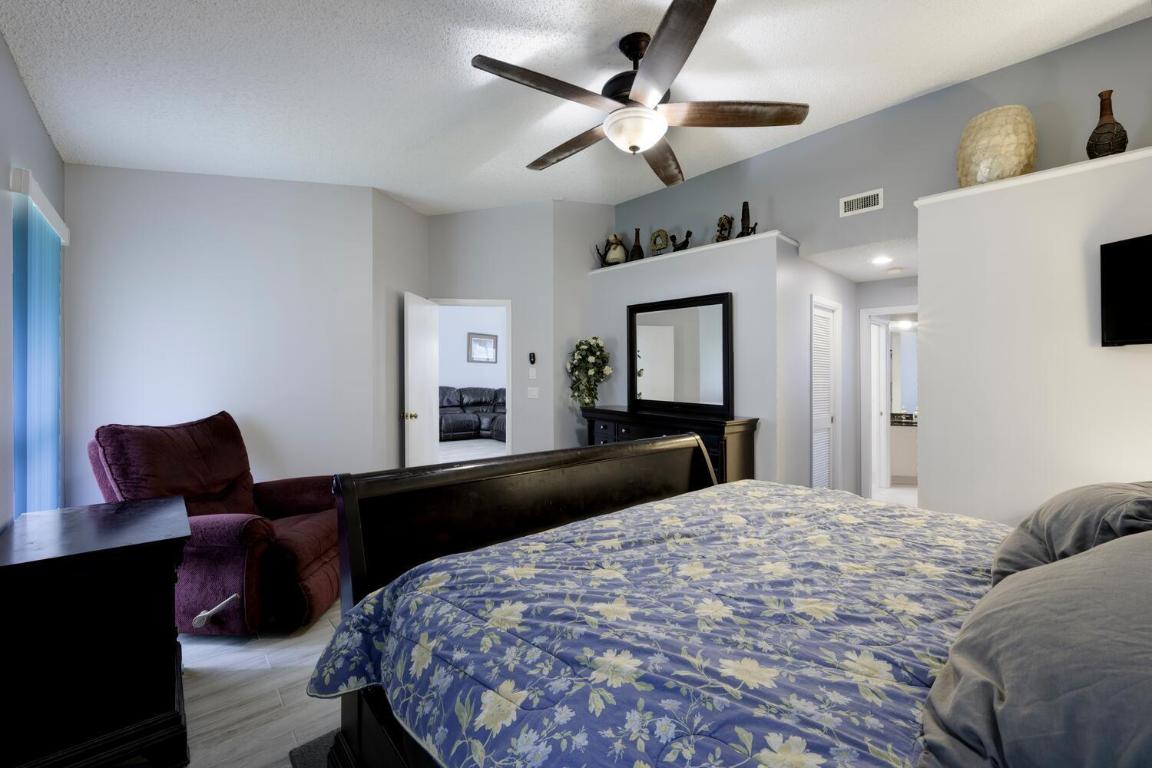 MARTIN DOWNS PLAT NO 29 (AKA MONARCH COUNTRY CLUB) - Residential