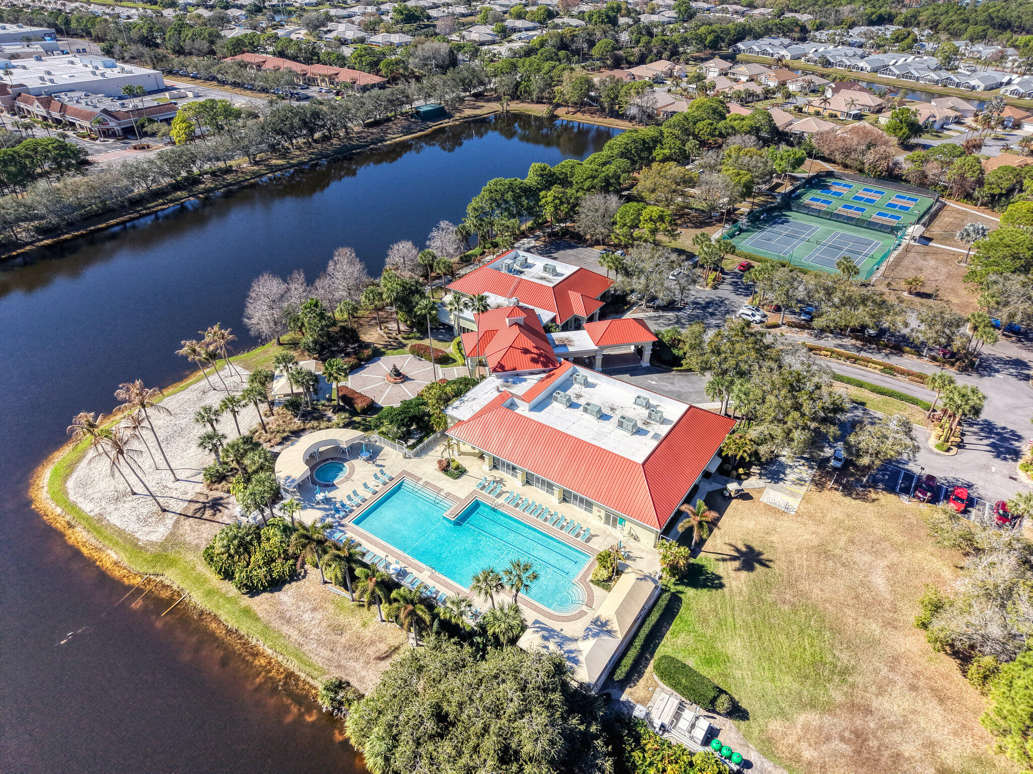 KINGS ISLE PHASE VII-B REPLAT - Residential