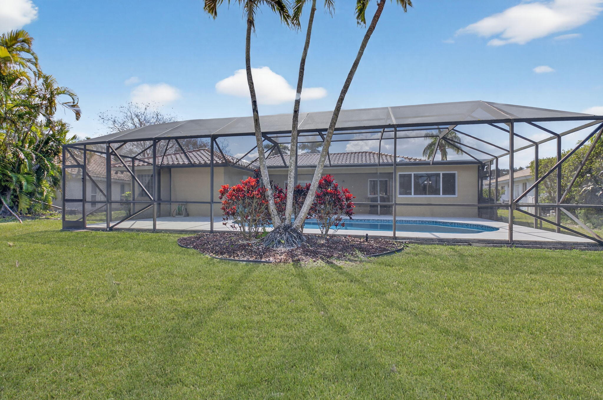 BOCA GREENS - Residential