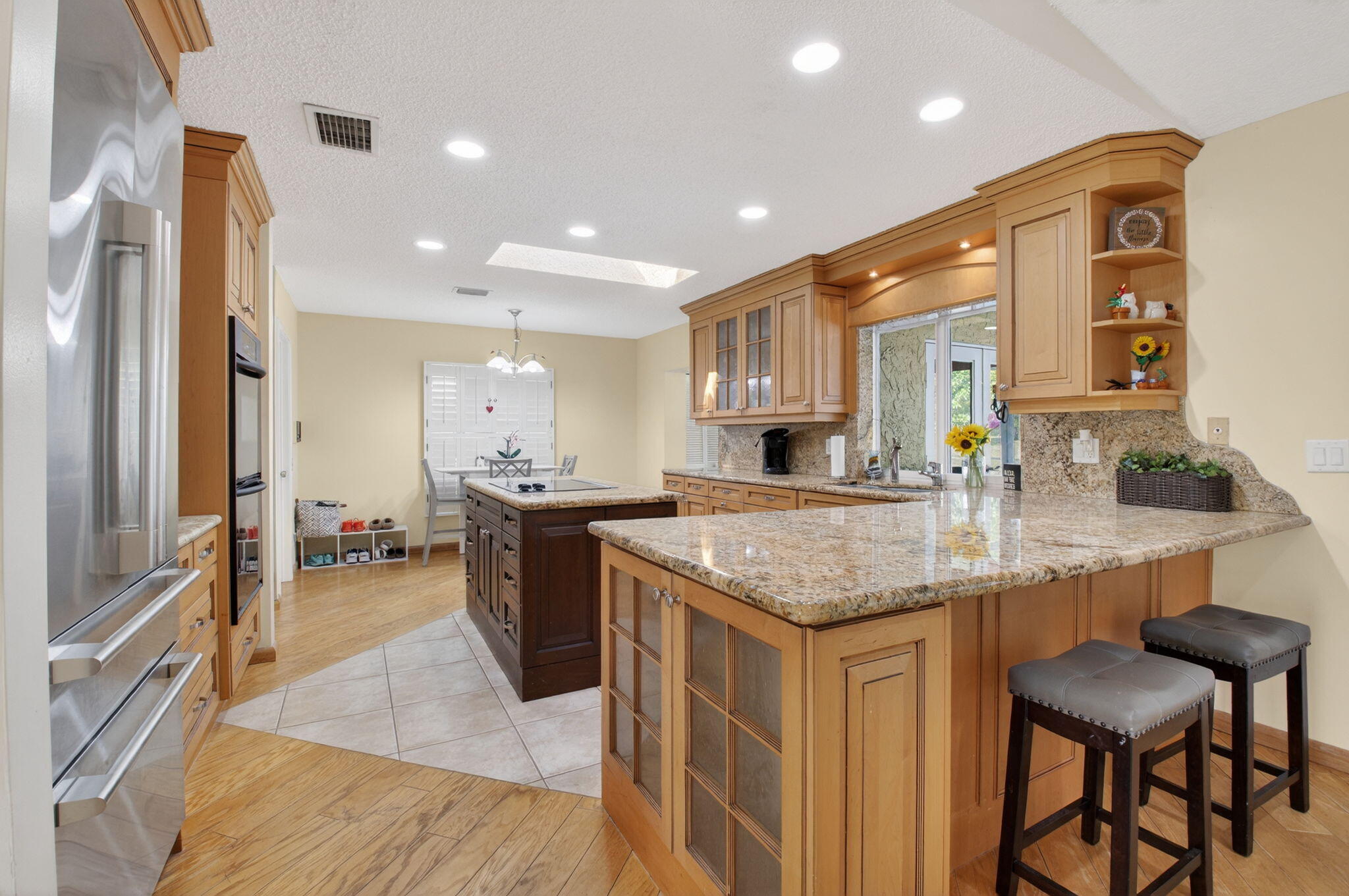 BOCA GREENS - Residential