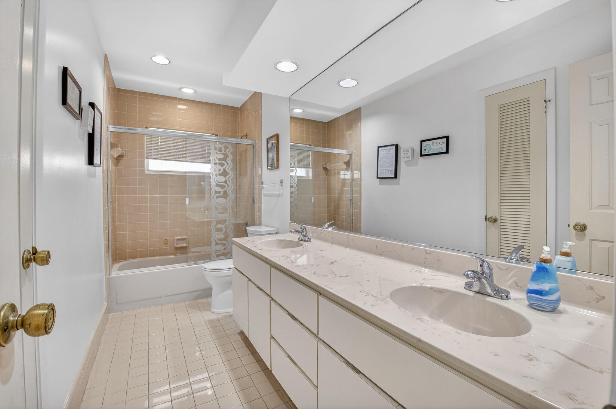 BOCA GREENS - Residential