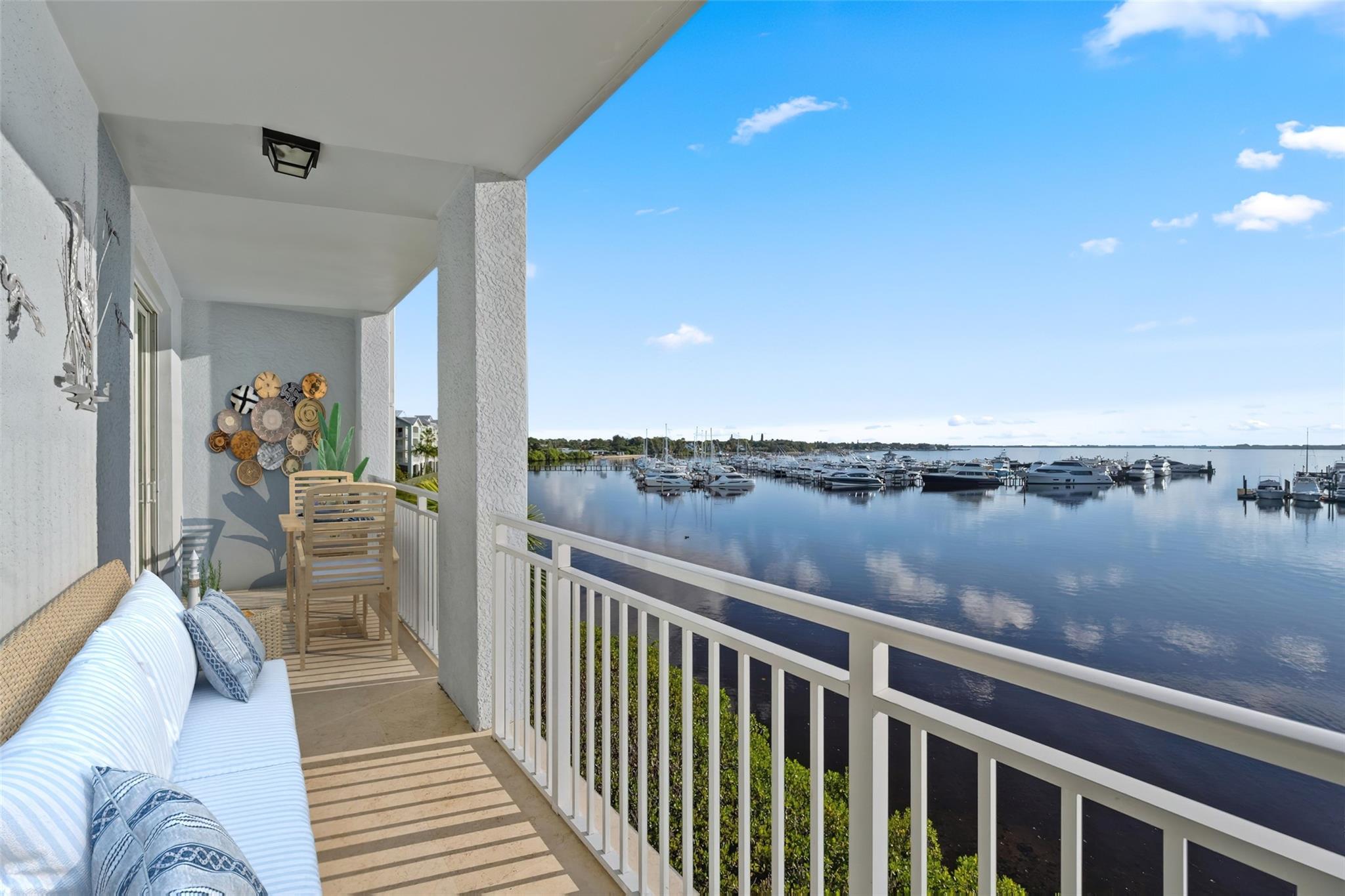 Harborage Yacht Condo - Residential