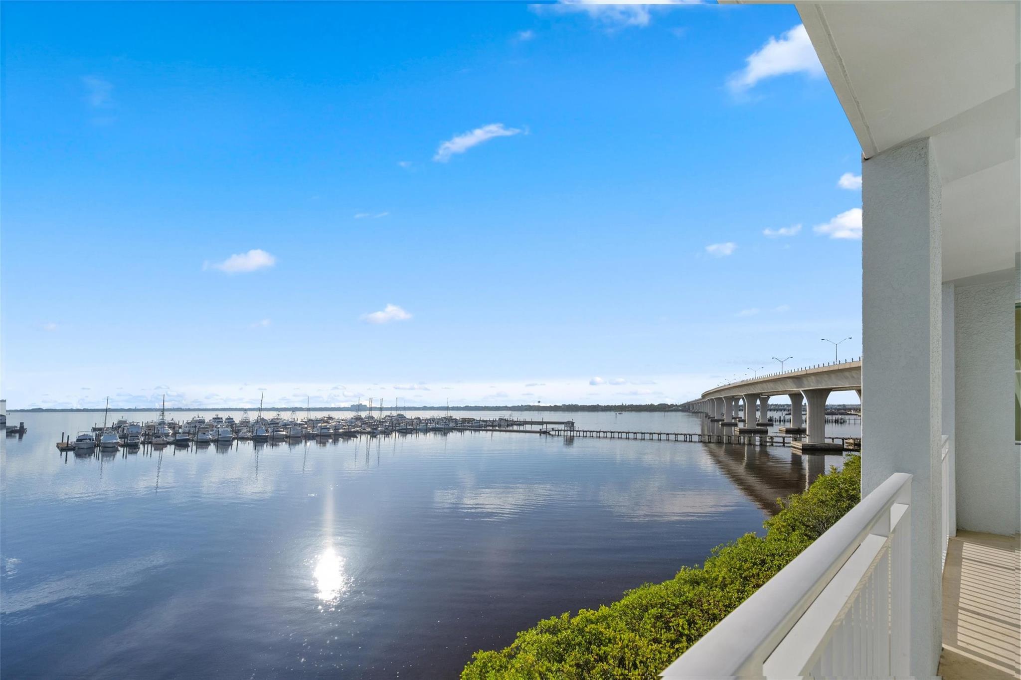 Harborage Yacht Condo - Residential