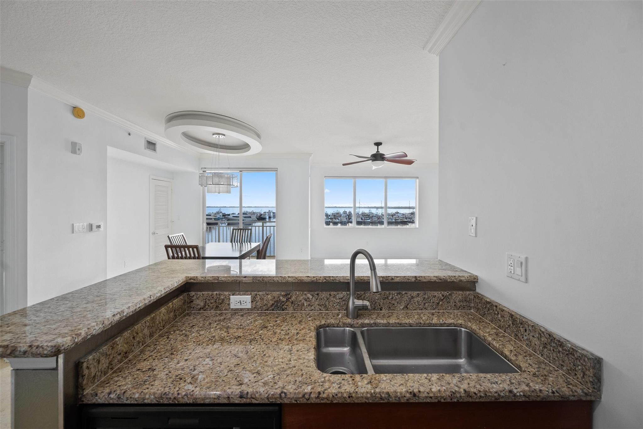 Harborage Yacht Condo - Residential