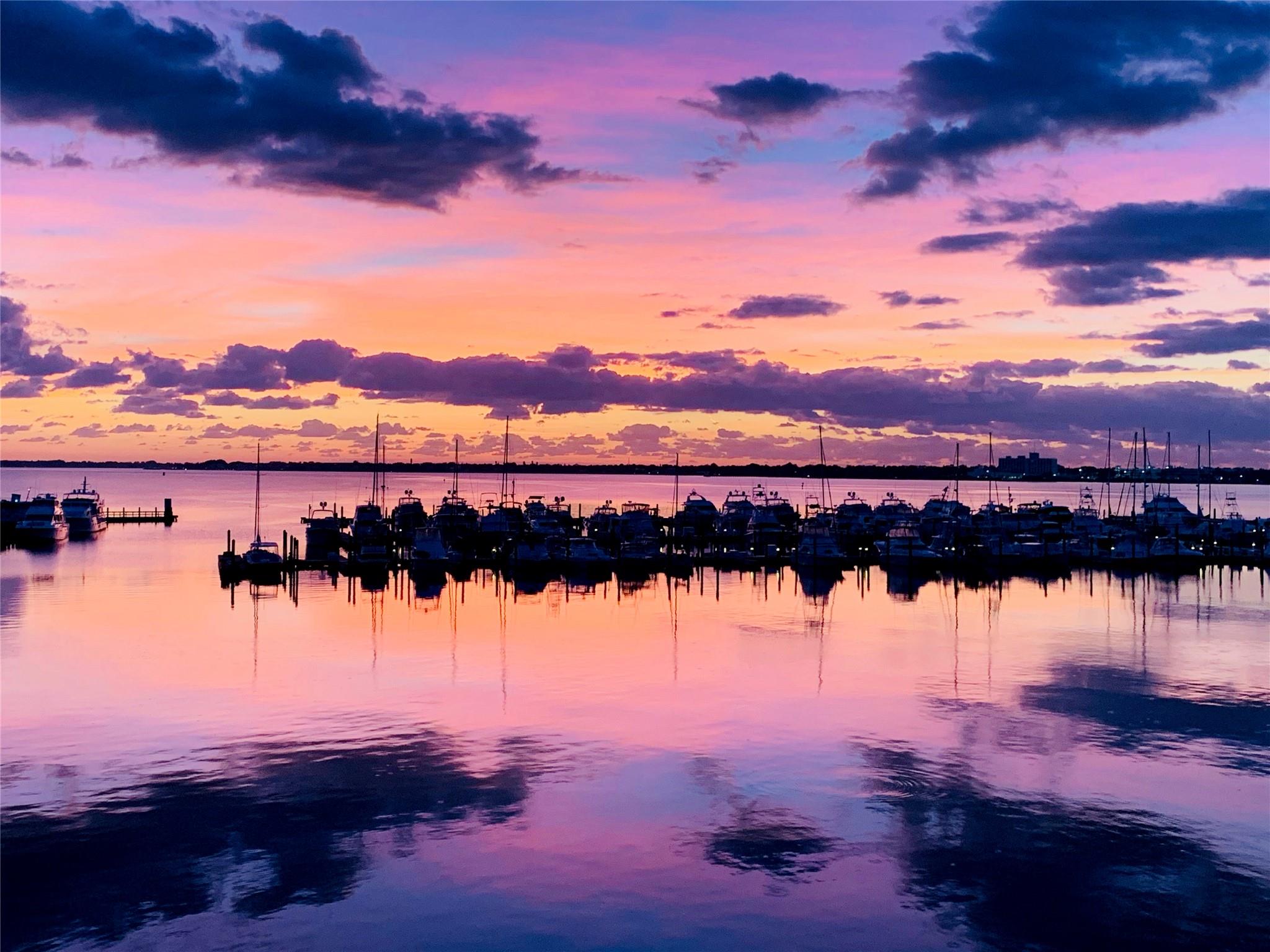 Harborage Yacht Condo - Residential