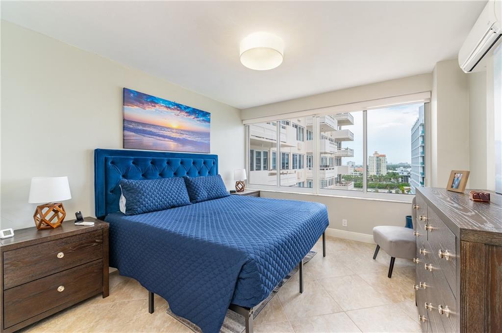 Coral Ridge Towers - Residential
