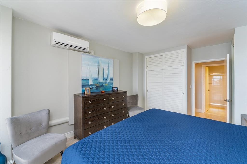 Coral Ridge Towers - Residential