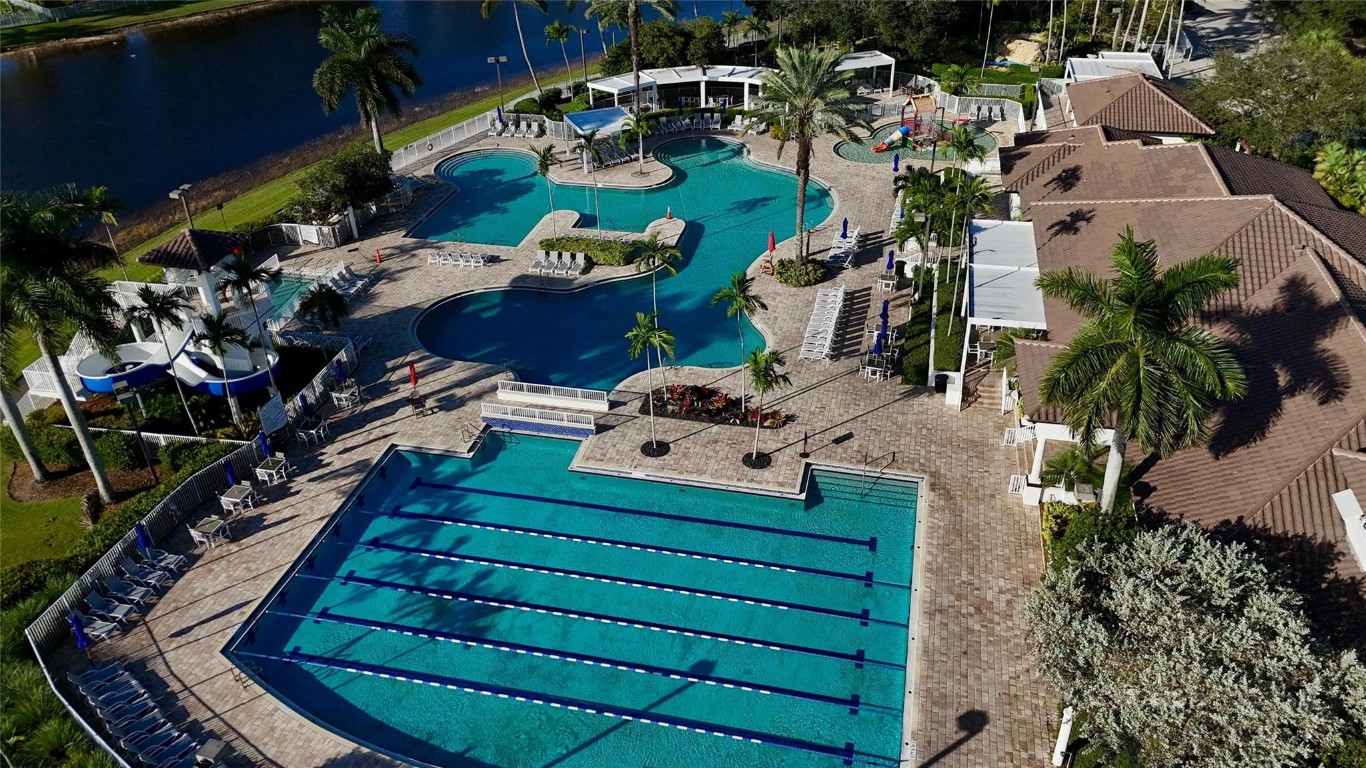 Sector 2-Parcels 9 & 10 1 - Residential