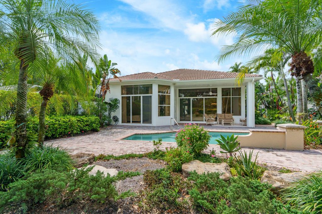 Photo of 7837 Villa D Este Way, Delray Beach, FL 33446 (MLS # R11007652)