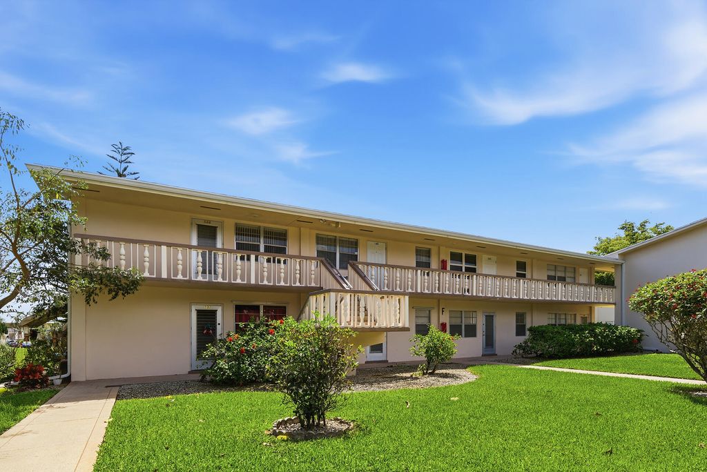 Photo of 142 Norwich F, West Palm Beach, FL 33417 (MLS # B26013691)