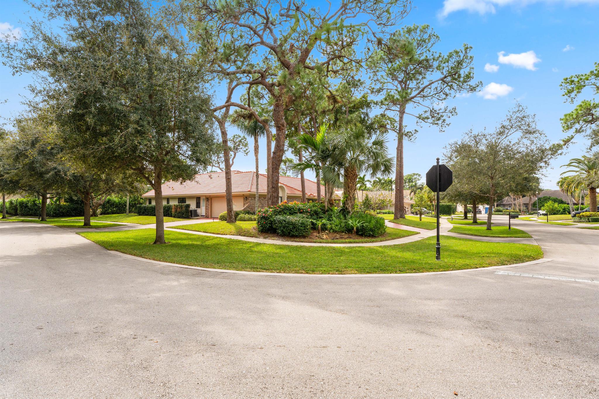 ESTANCIA II OF VIA VERDE - Residential