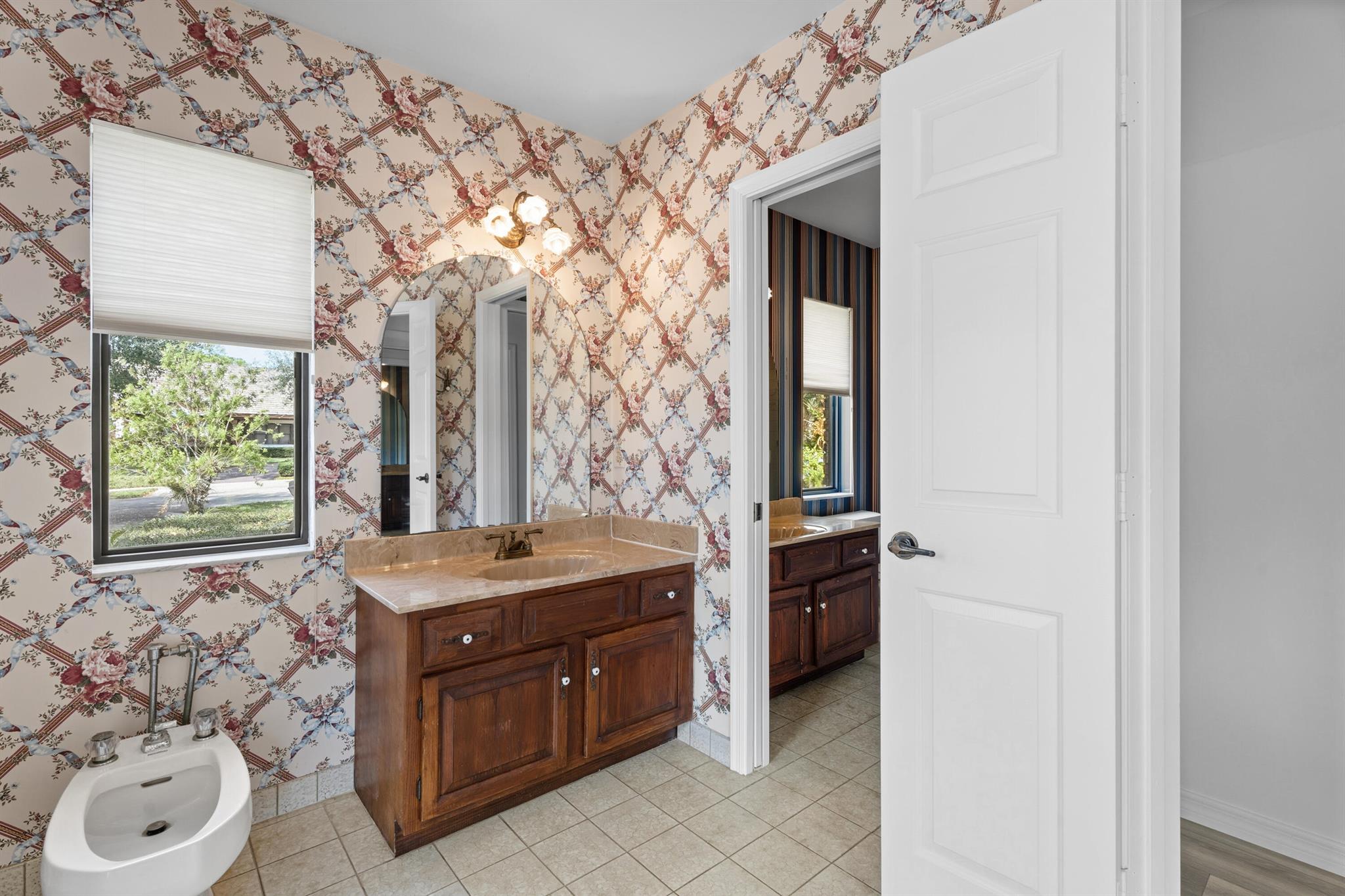 ESTANCIA II OF VIA VERDE - Residential