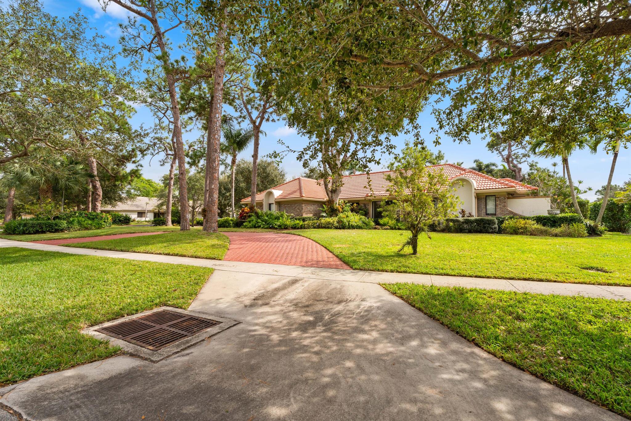 ESTANCIA II OF VIA VERDE - Residential