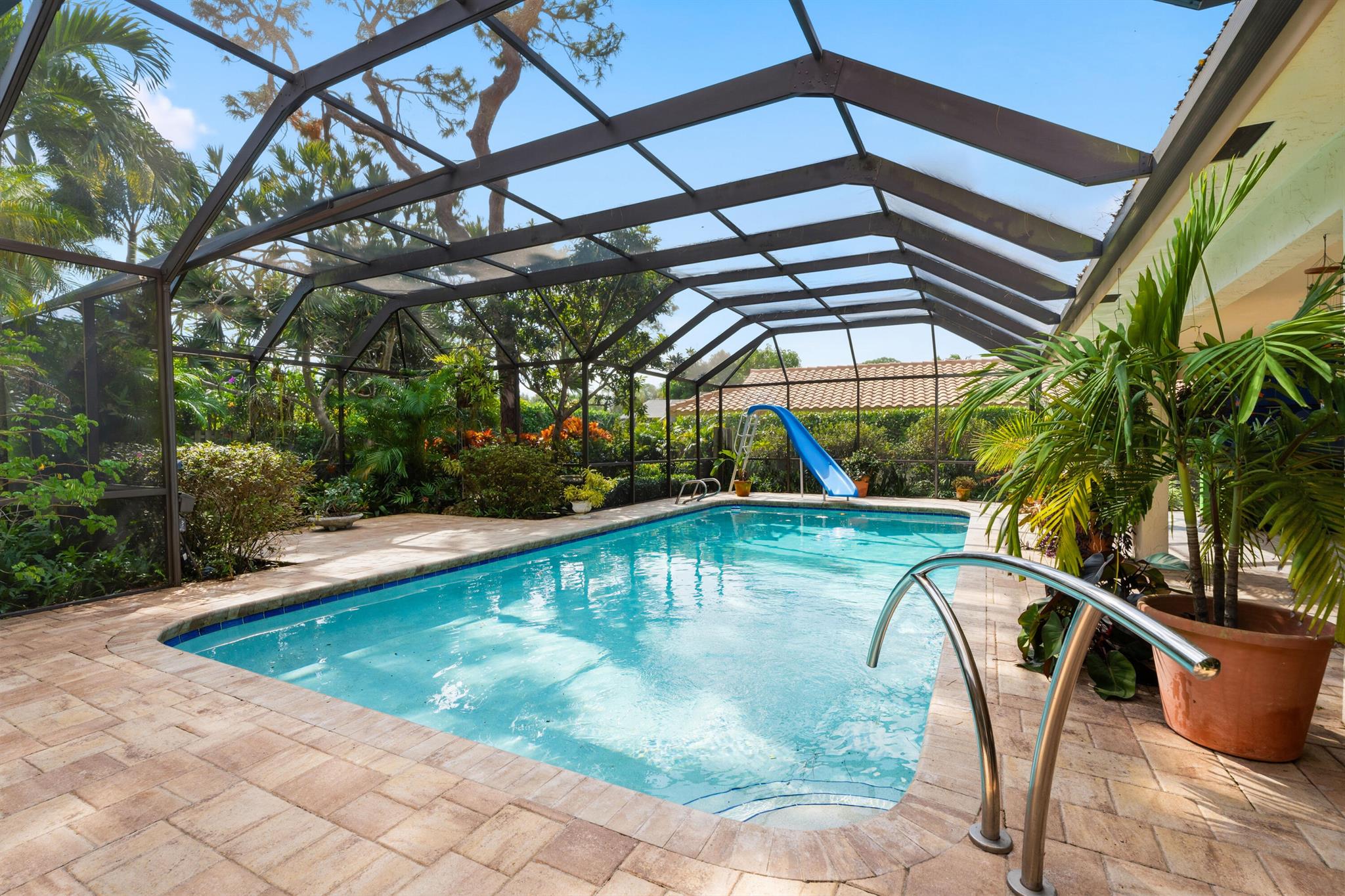 ESTANCIA II OF VIA VERDE - Residential