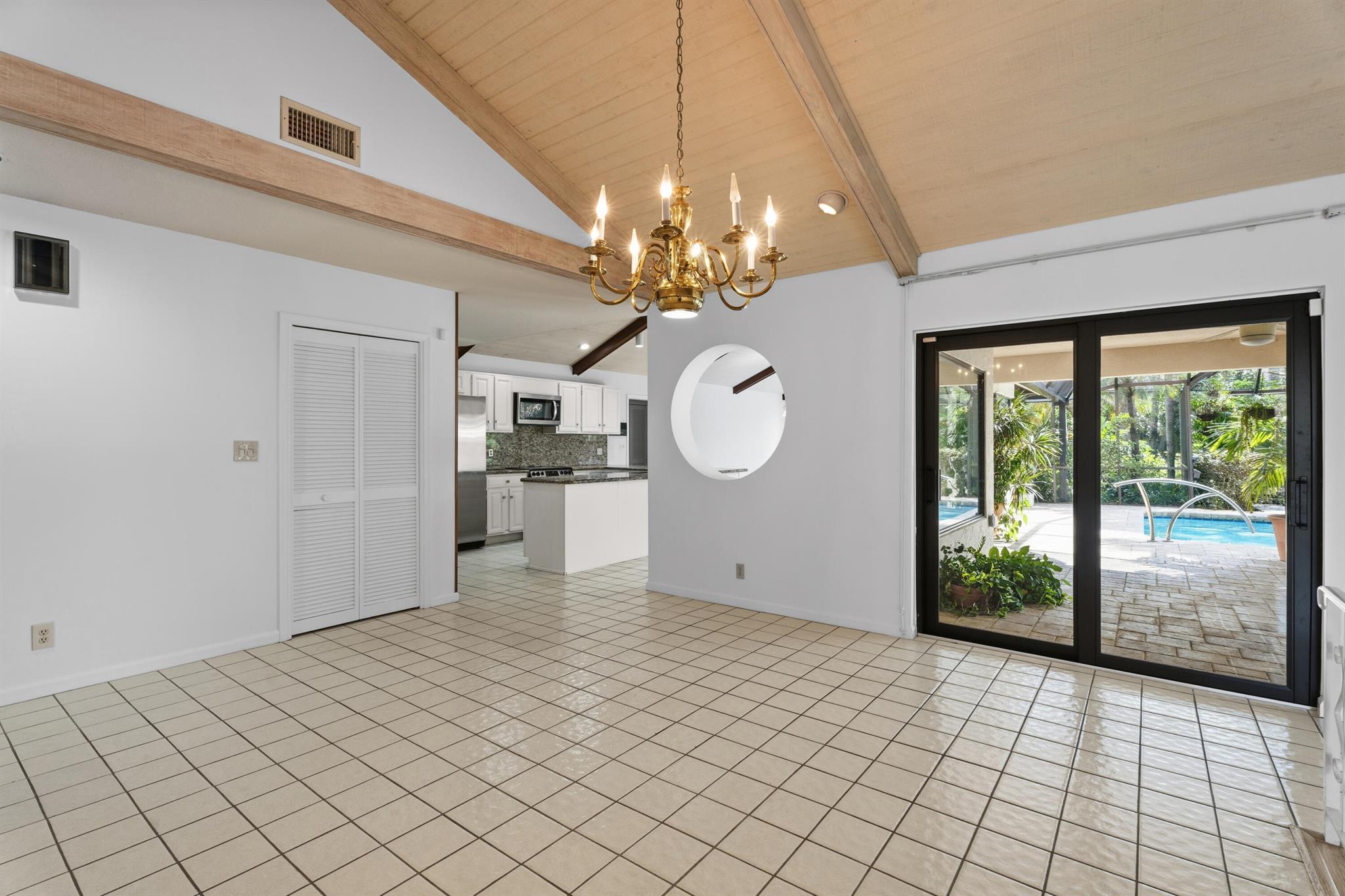 ESTANCIA II OF VIA VERDE - Residential