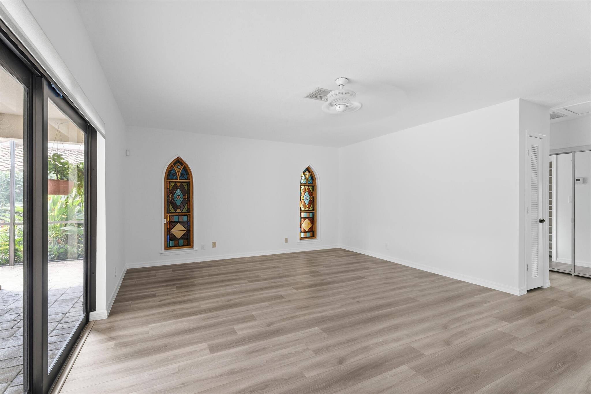 ESTANCIA II OF VIA VERDE - Residential