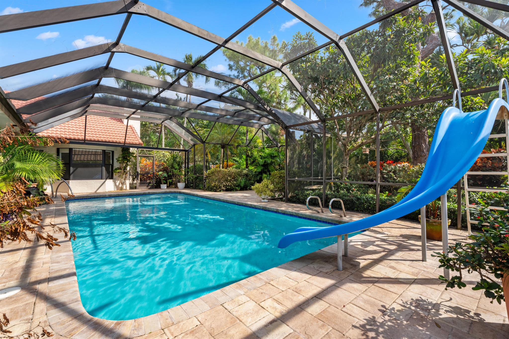 ESTANCIA II OF VIA VERDE - Residential