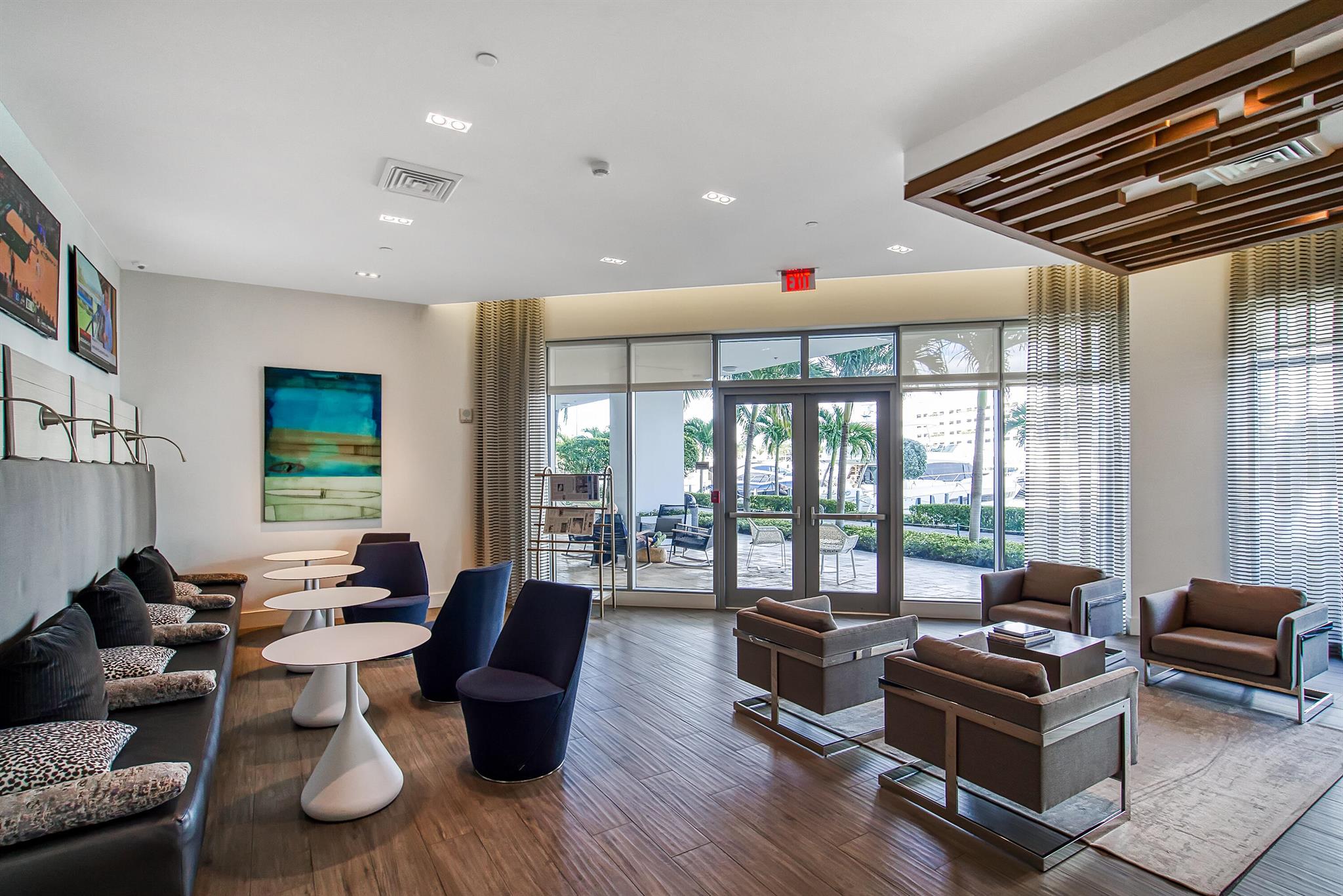 MARINA PALMS RESIDENCES S - Residential