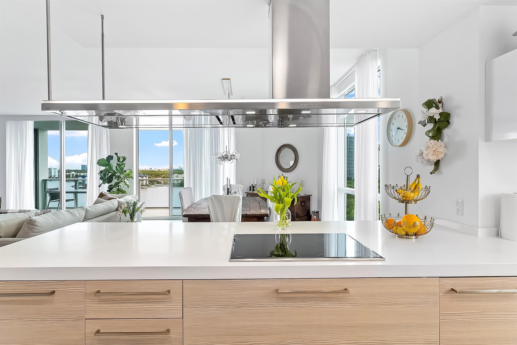 MARINA PALMS RESIDENCES S - Residential