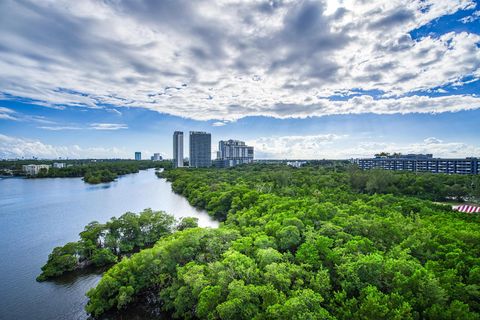 17111 Biscayne Boulevard 902 North Miami Beach FL 33160