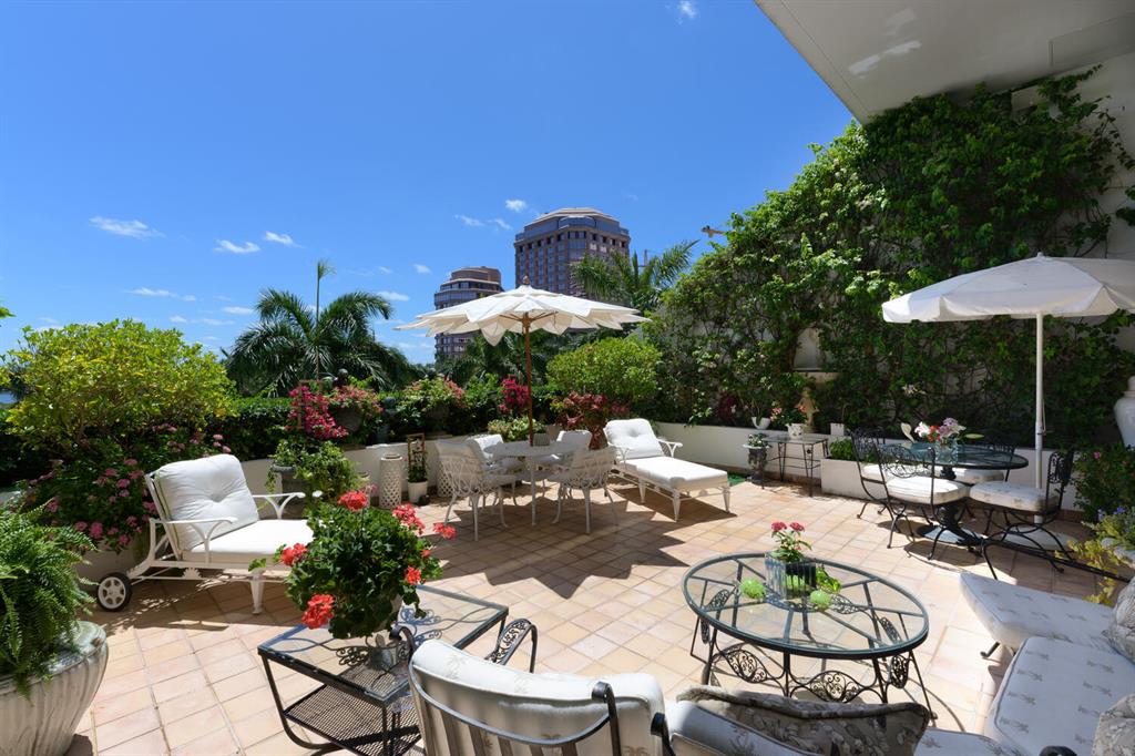 PLAZA OF THE PALM BEACHES - Residential