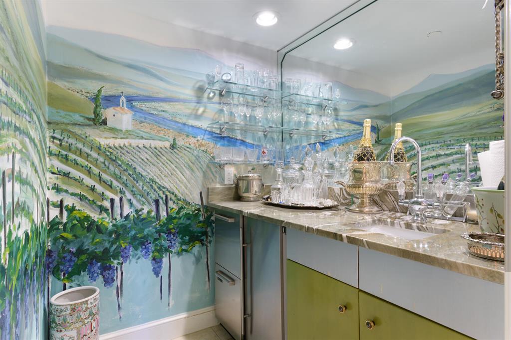 PLAZA OF THE PALM BEACHES - Residential