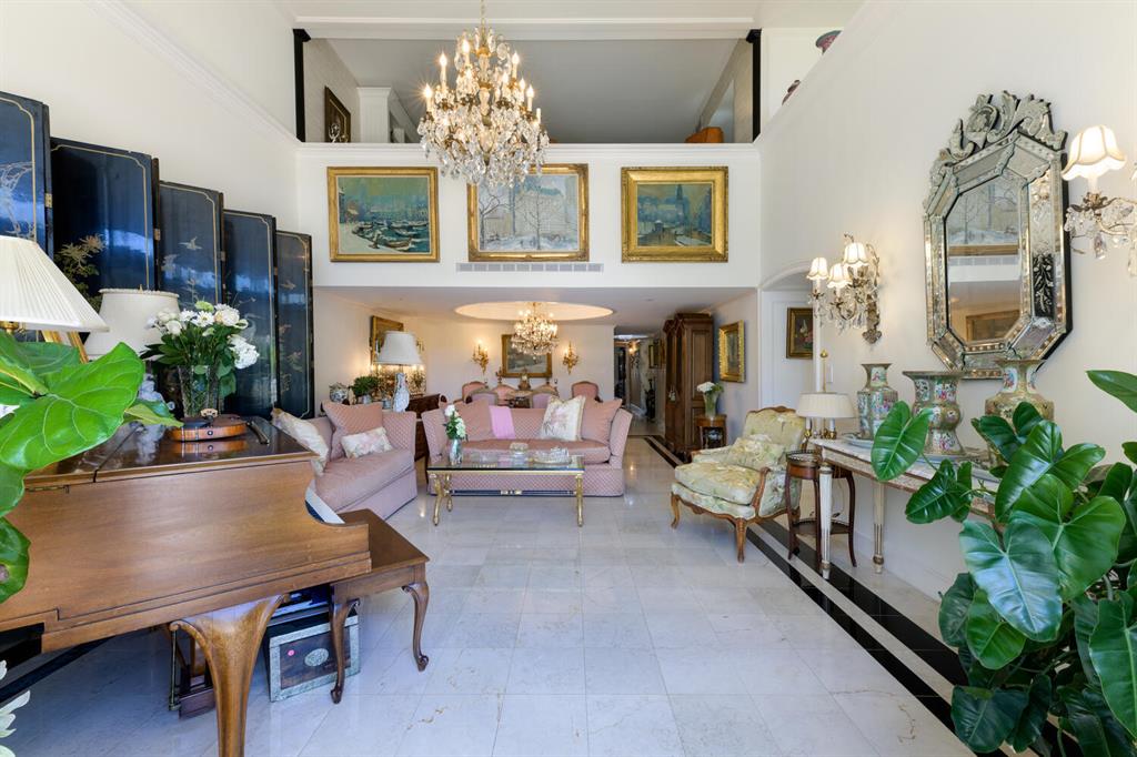 PLAZA OF THE PALM BEACHES - Residential