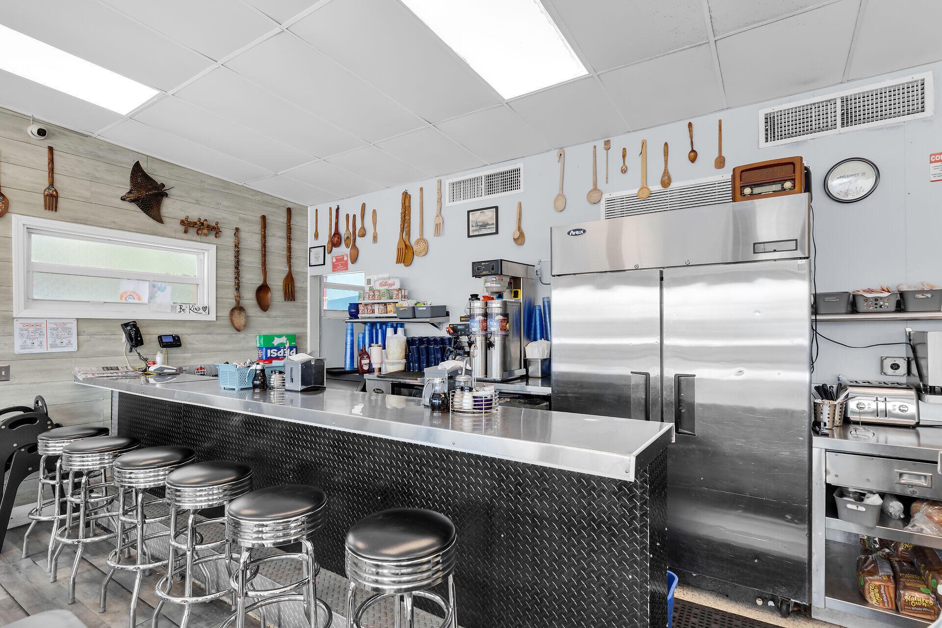 7007 Overseas Hwy Highway