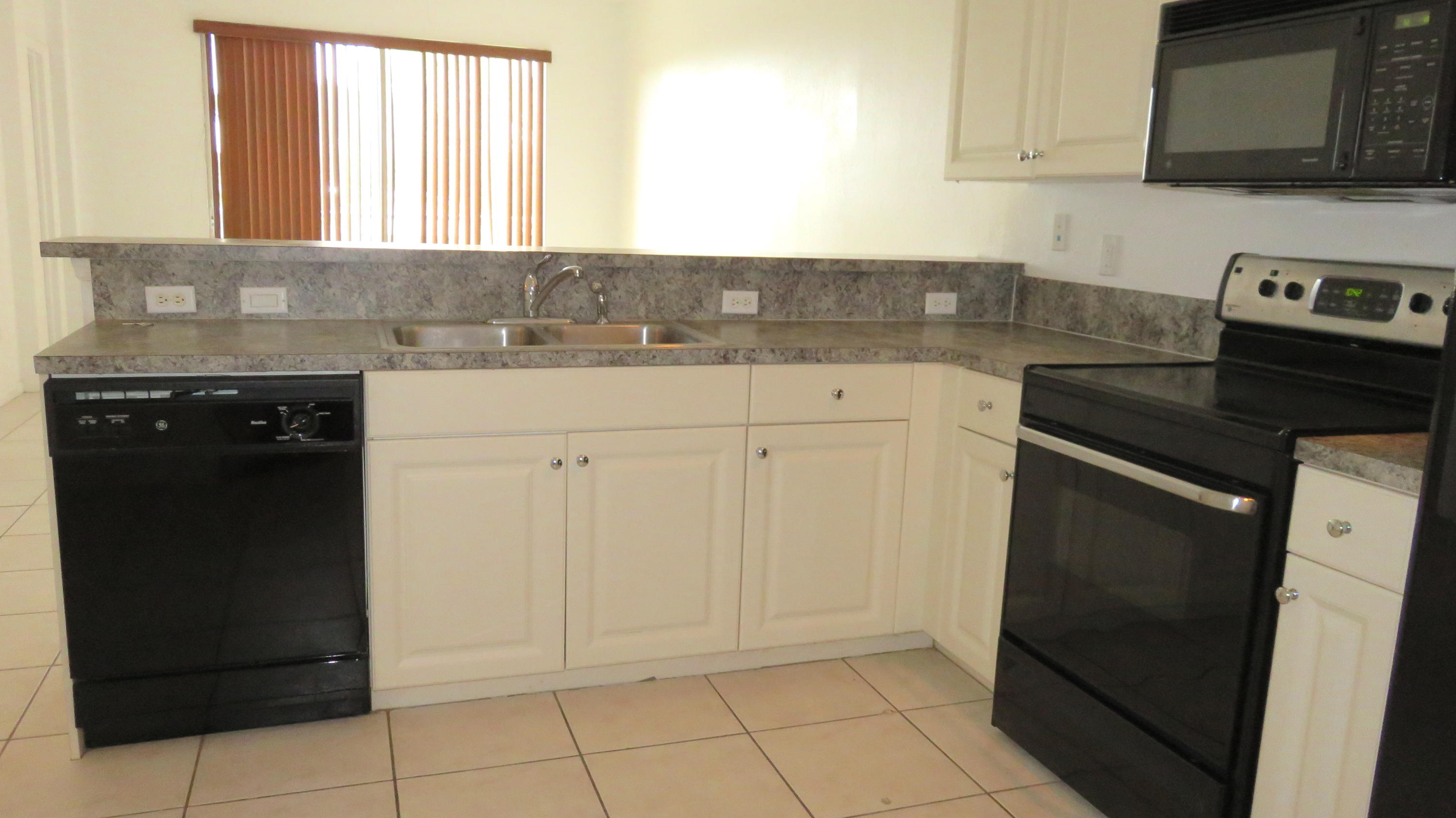 MARSH HARBOUR 3 CONDO - Residential Lease