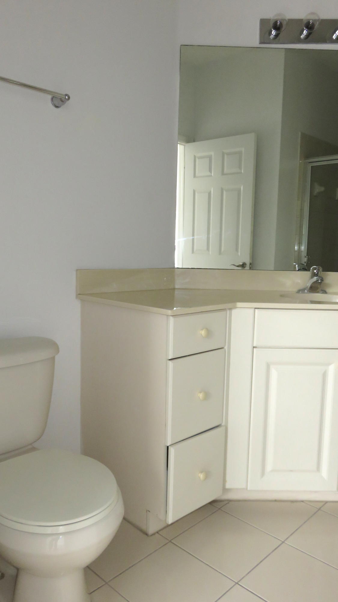 MARSH HARBOUR 3 CONDO - Residential Lease