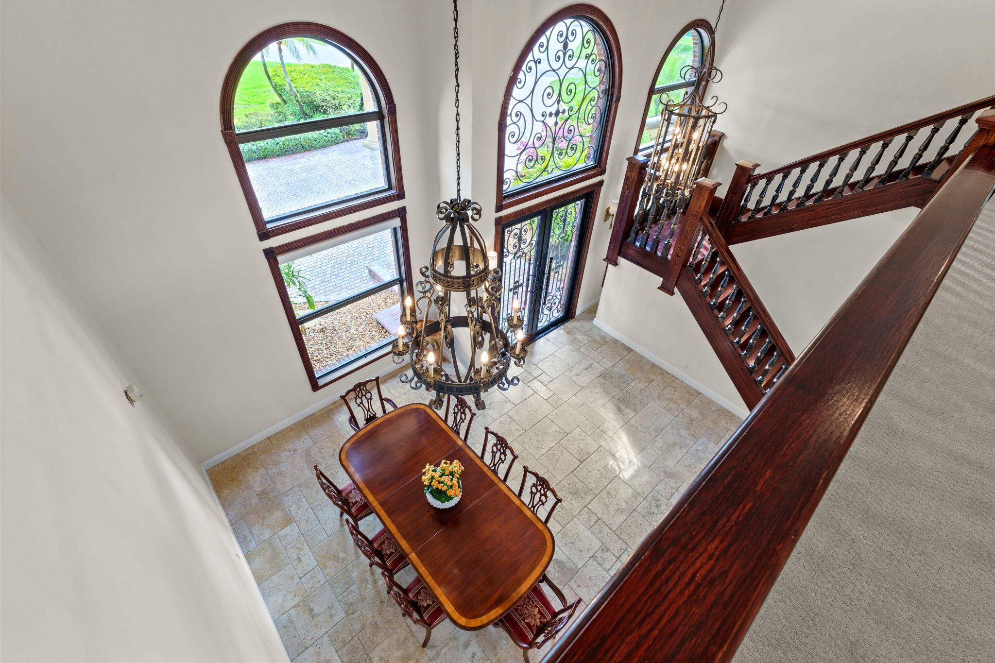 WHISPERING PINES - Residential