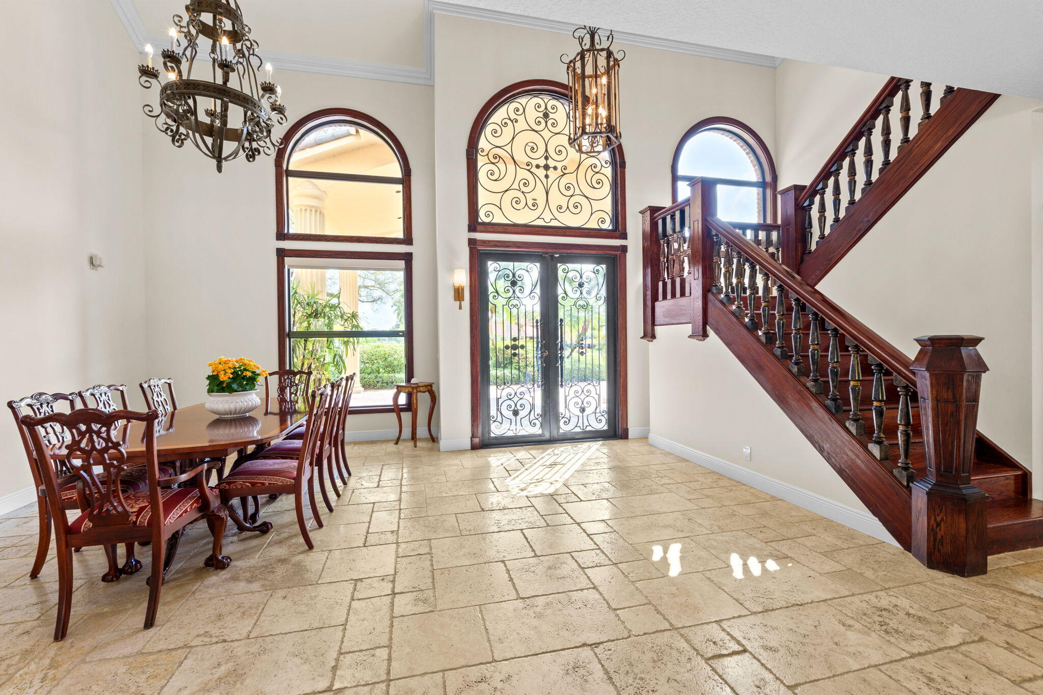 WHISPERING PINES - Residential