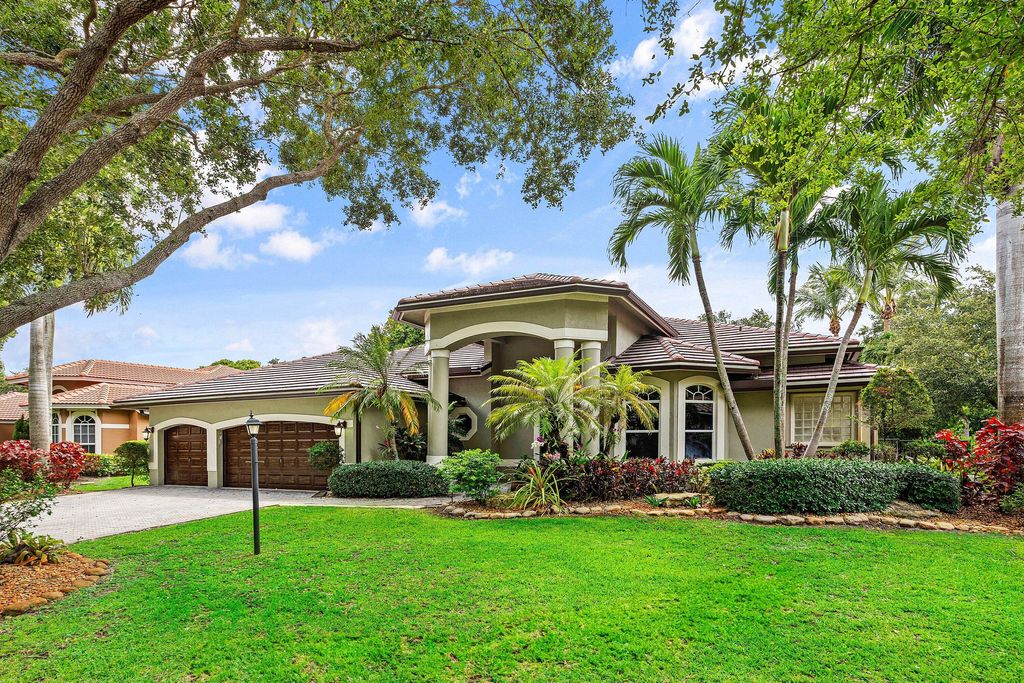 Photo of 6867 NW 107th Terrace, Parkland, FL 33076 (MLS # B26036417)