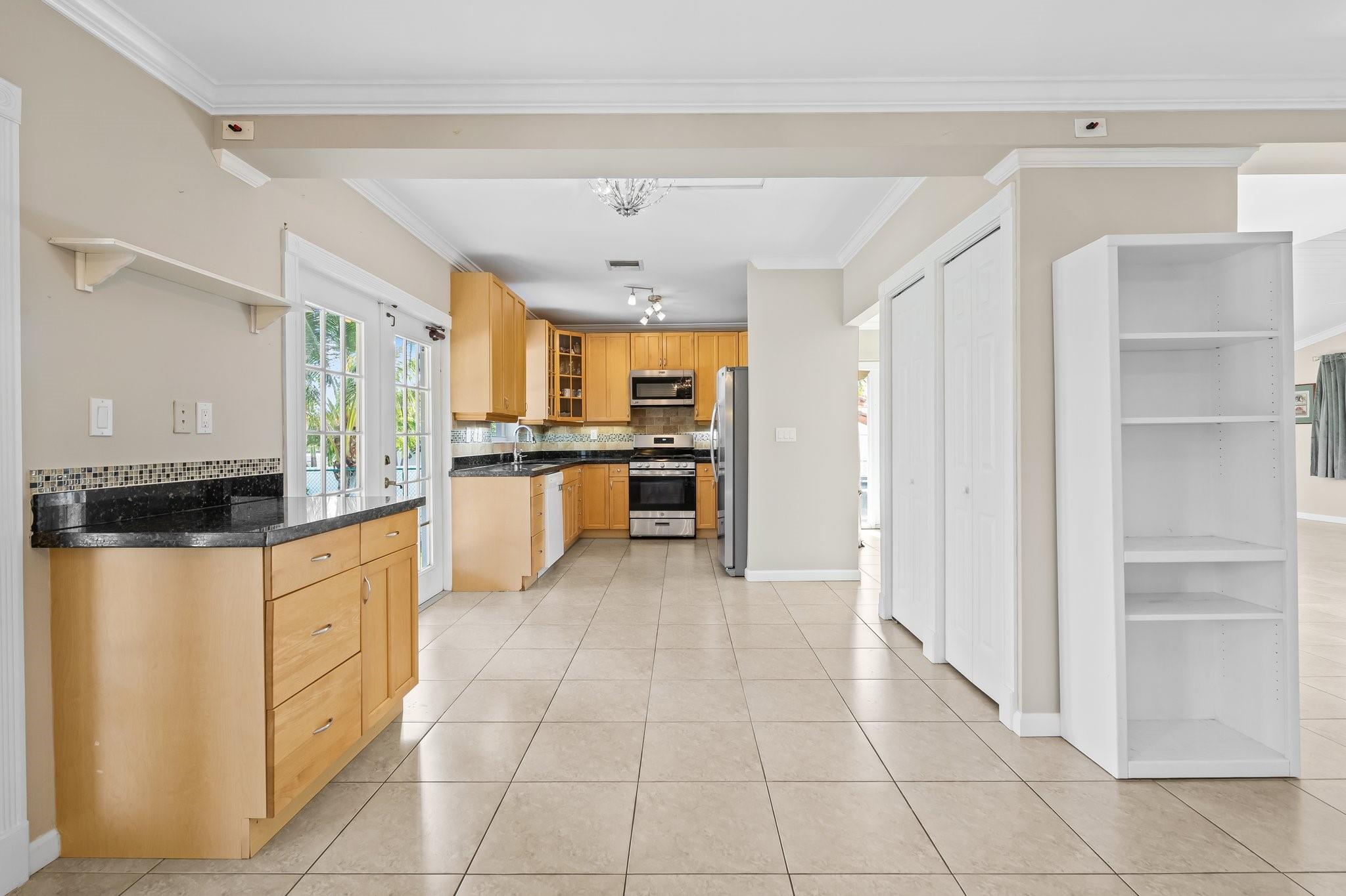 Hollywood Lakes Sec 1-32 - Residential Lease