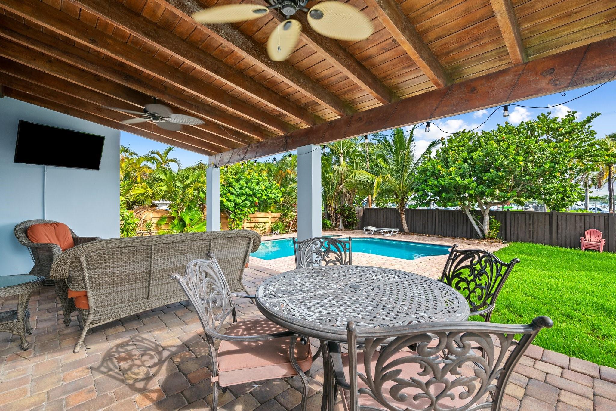 Hollywood Lakes Sec 1-32 - Residential Lease