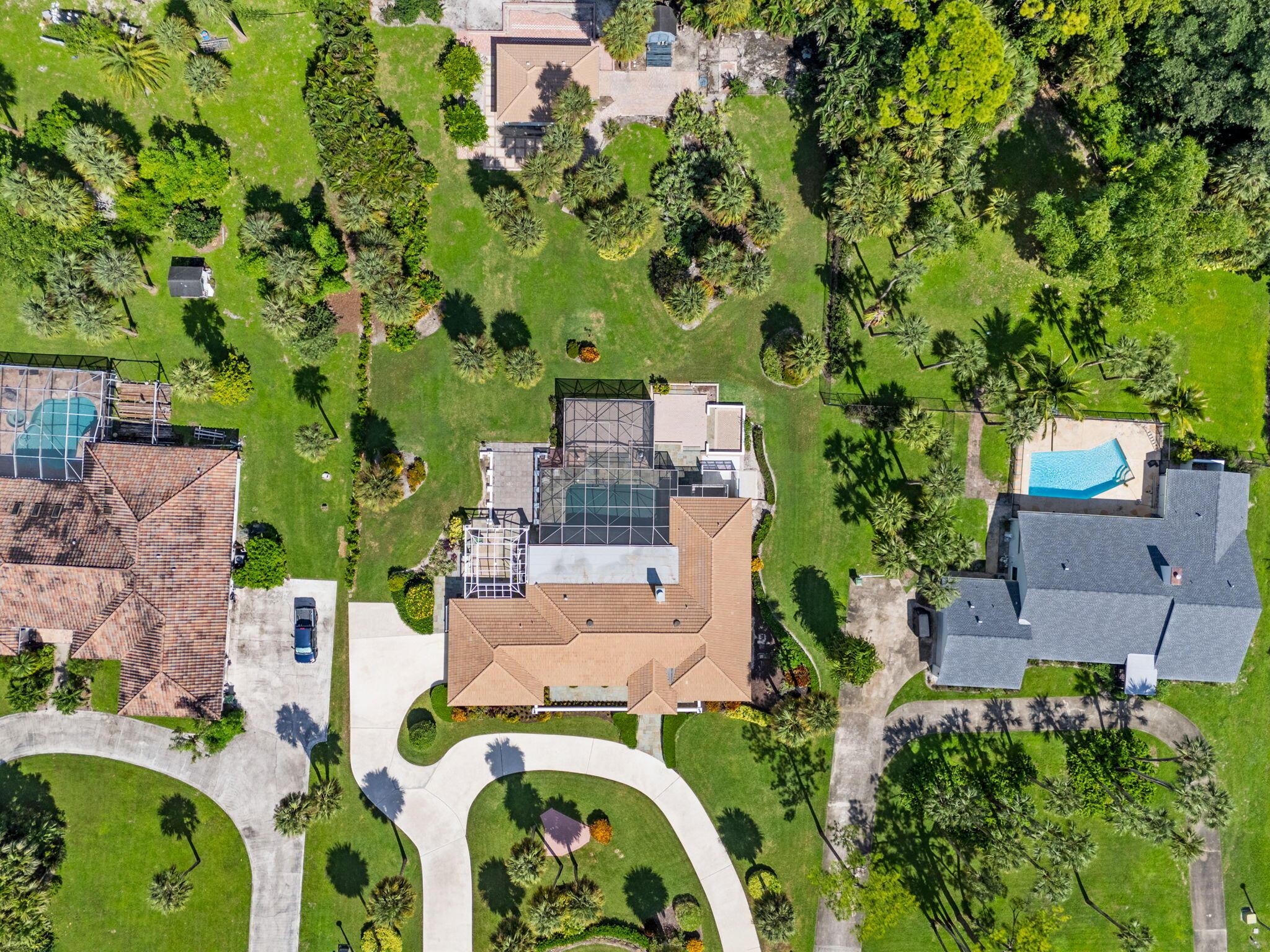 PINEWOOD EAST OF WELLINGT - Residential