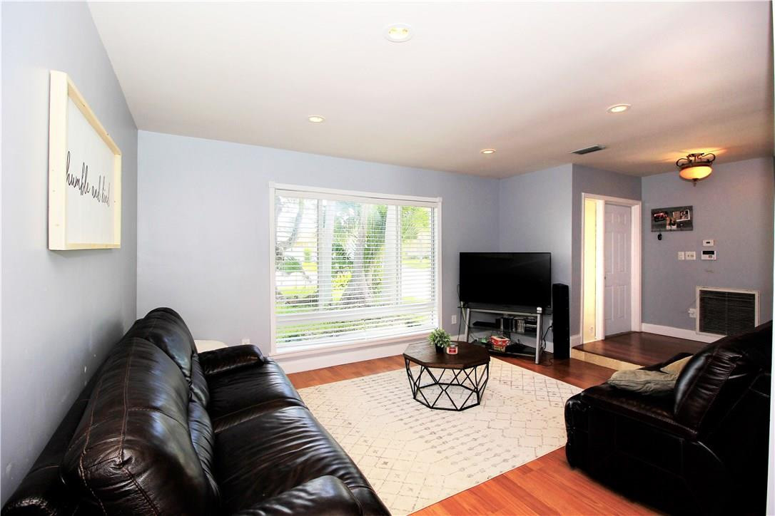 SUNFLOWER DELRAY - Residential