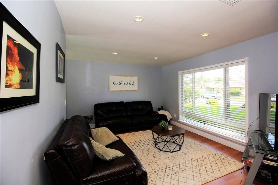 SUNFLOWER DELRAY - Residential