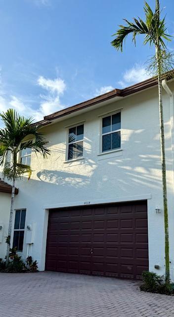 Paloma Lakes - Residential