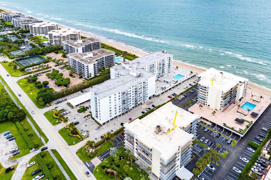 PATRICIAN OF PALM BEACH CONDO - Residential