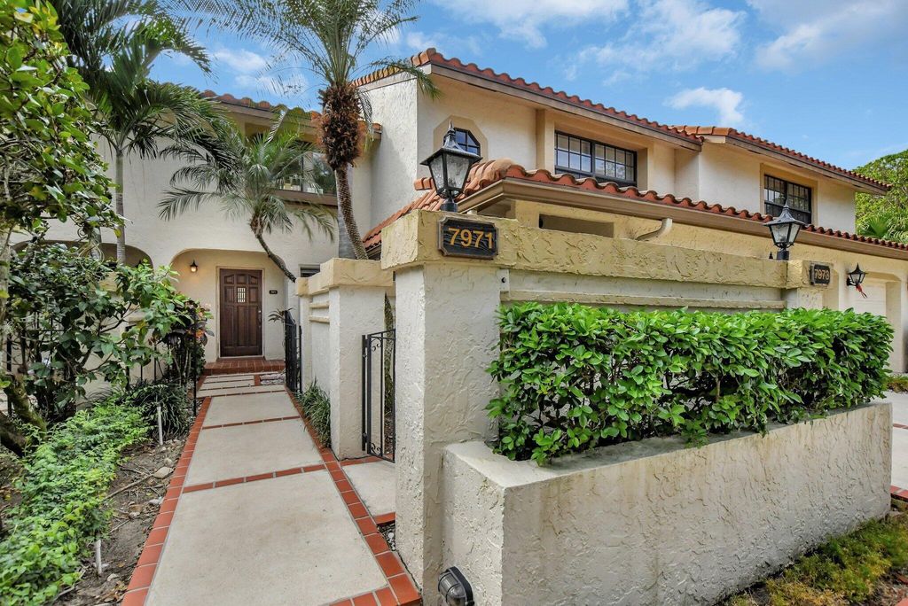 Photo of 7971 La Mirada Drive, Boca Raton, FL 33433 (MLS # R11052933)